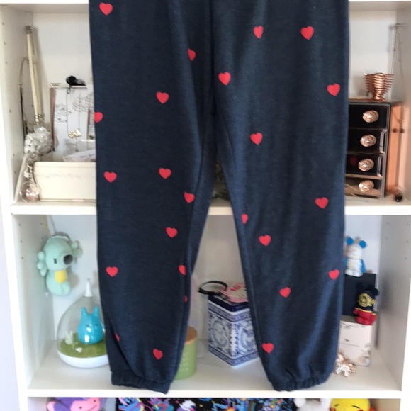 CHASER Blue Cozy Joggers with Tiny Red Hearts Print - Picture 6 of 9